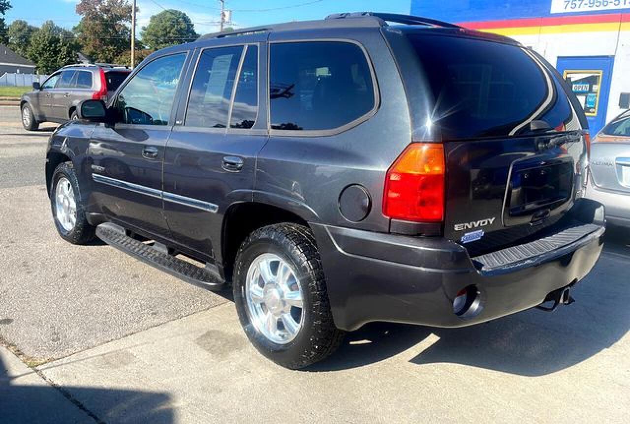 2006 GMC Envoy - Фото 3
