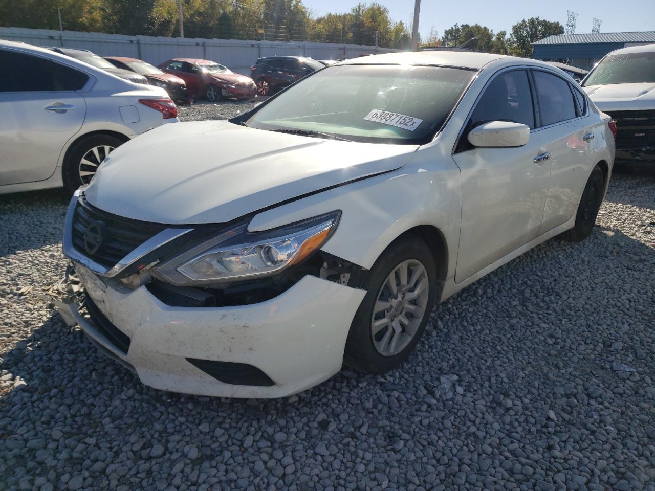 2018 Niss Altima 2.5 - Image 2
