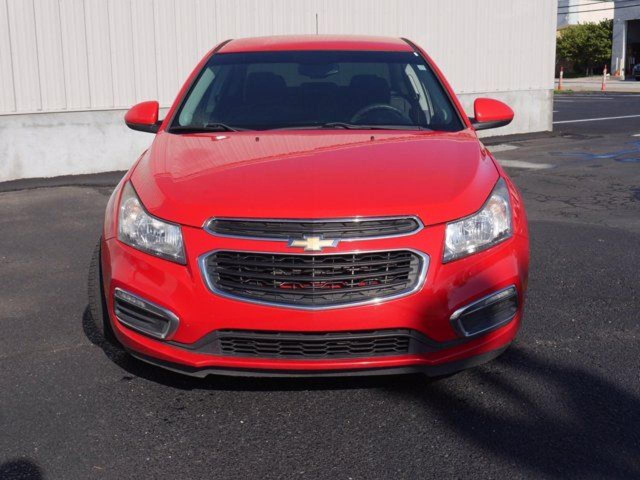 2015 Chevrolet Cruze Lt - Image 2