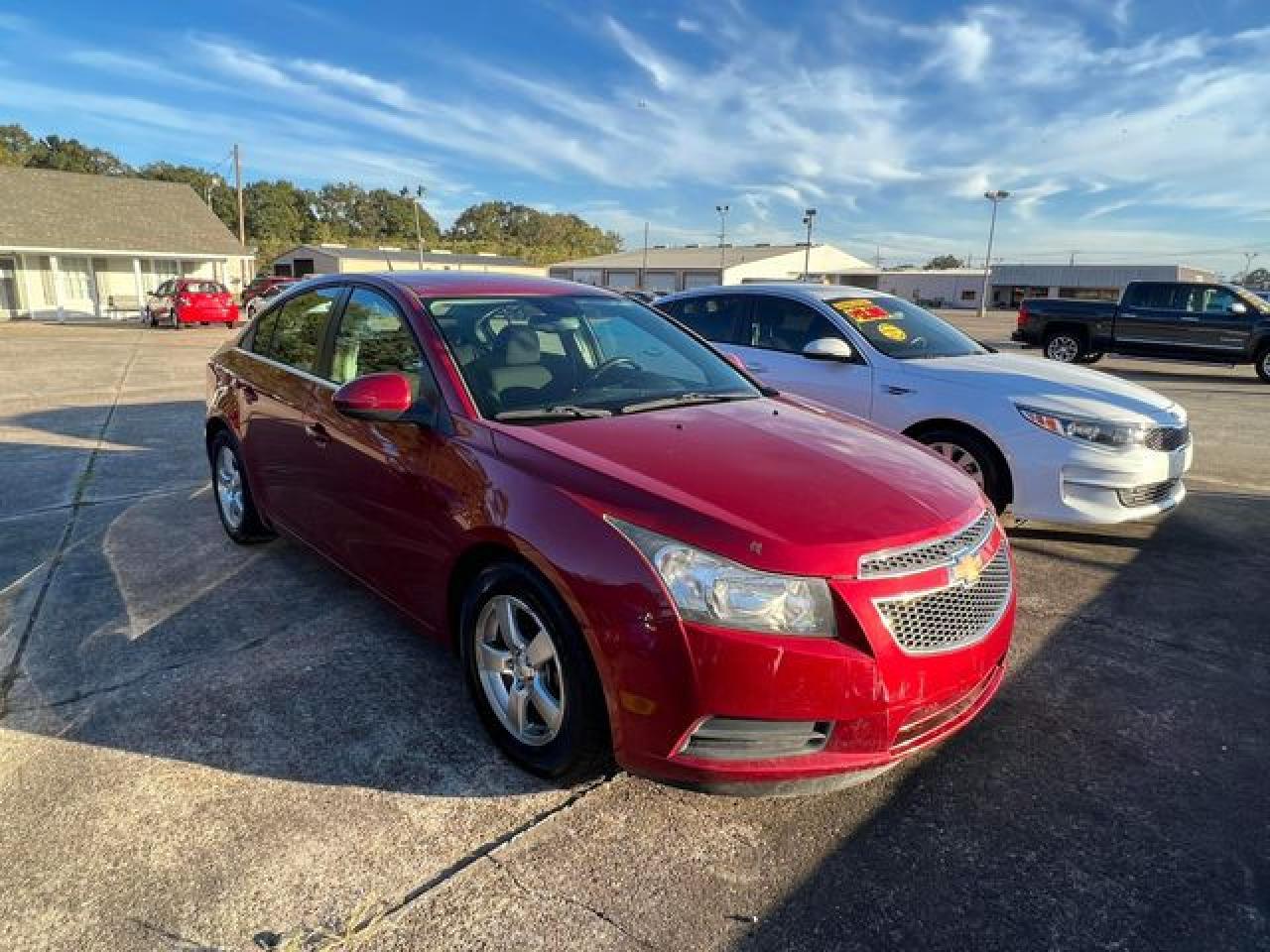 2012 Chevrolet Cruze Lt - Image 2