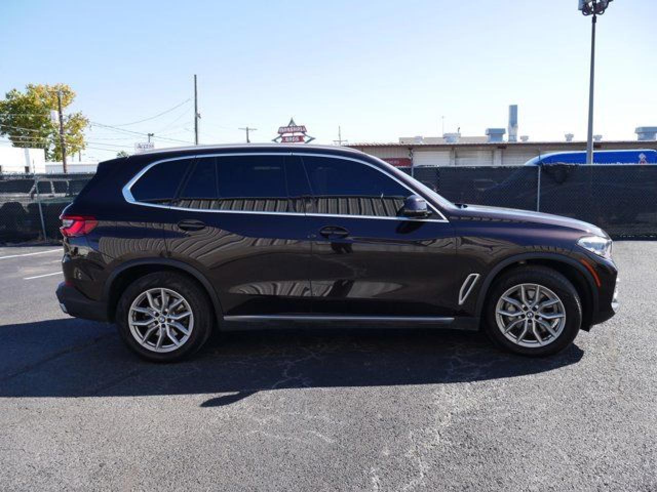 2021 BMW X5 xDrive40I - Фото 4
