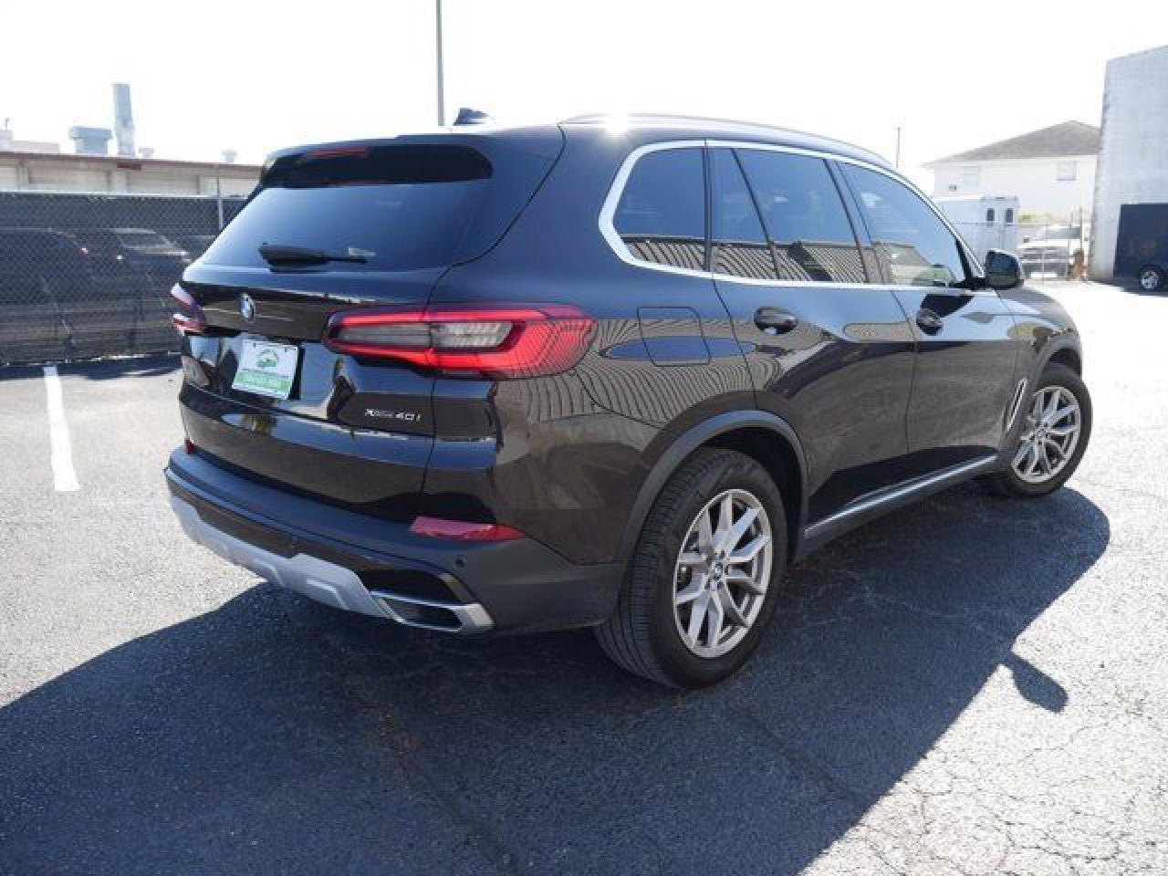 2021 BMW X5 xDrive40I - Фото 5