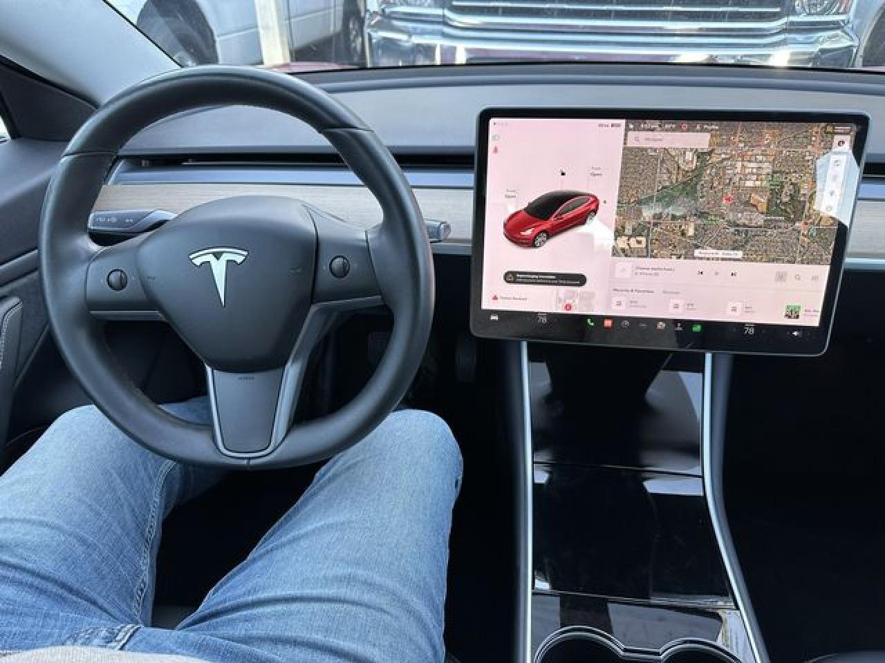 2018 Tesla Model 3 - Фото 6