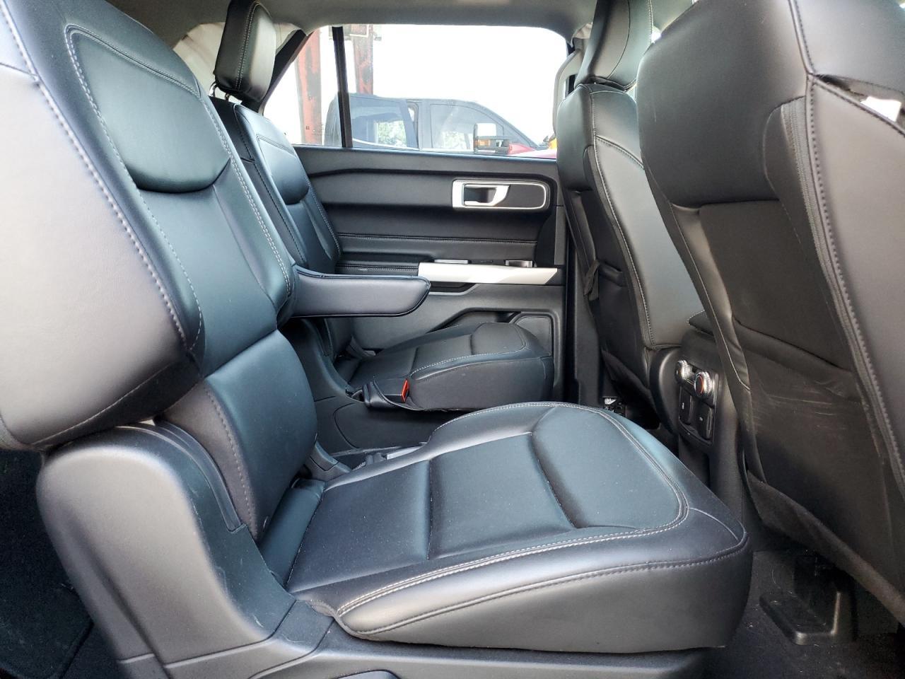 2021 Ford Explorer Xlt - Image 6