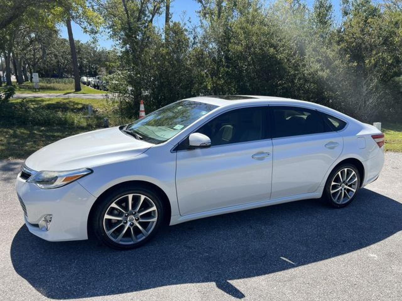 2014 Toyota Avalon Base - Фото 6