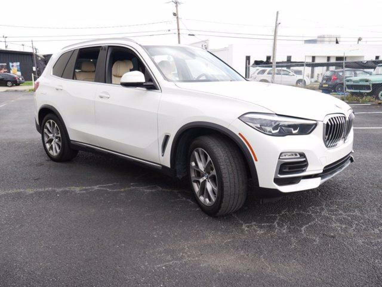 2019 BMW X5 xDrive40I - Image 3
