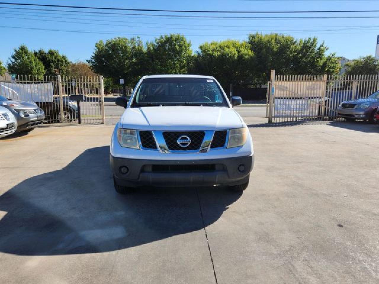 2007 Nissan Frontier King Cab Xe - Фото 6