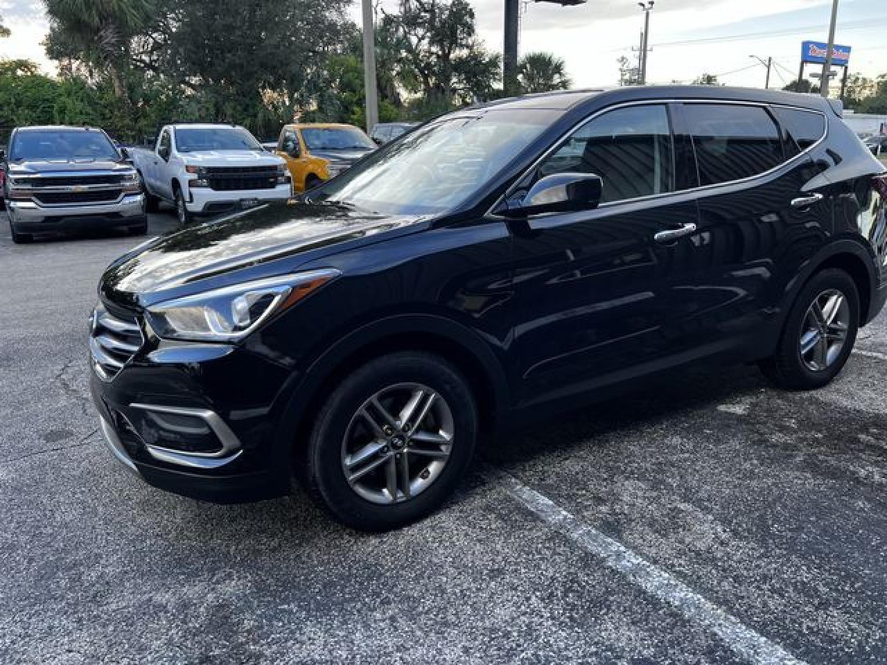 2017 Hyundai Santa Fe Sport - Image 6