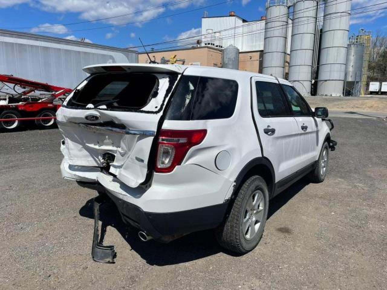 2013 Ford Explorer - Фото 2