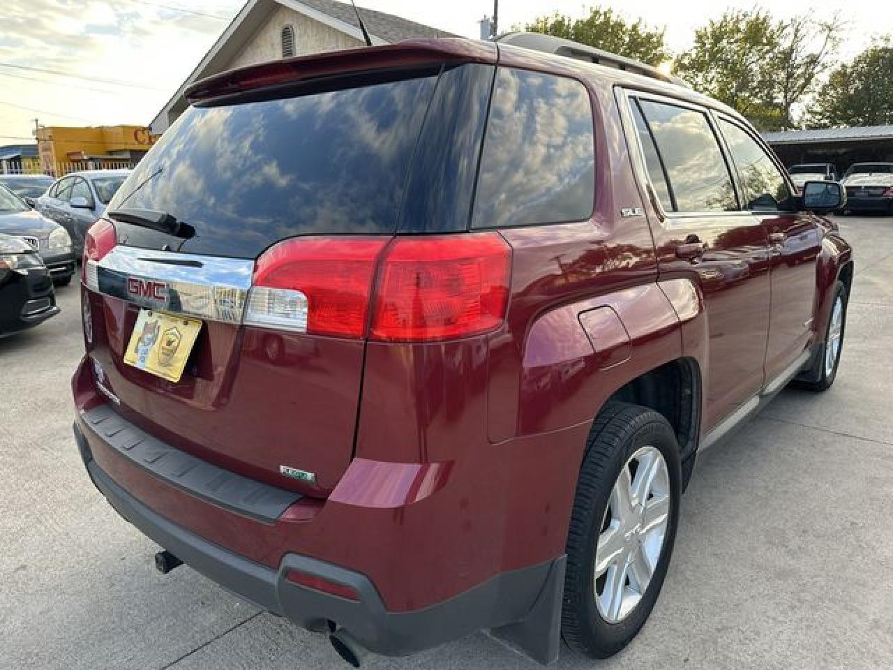 2012 GMC Terrain Sle - Image 2