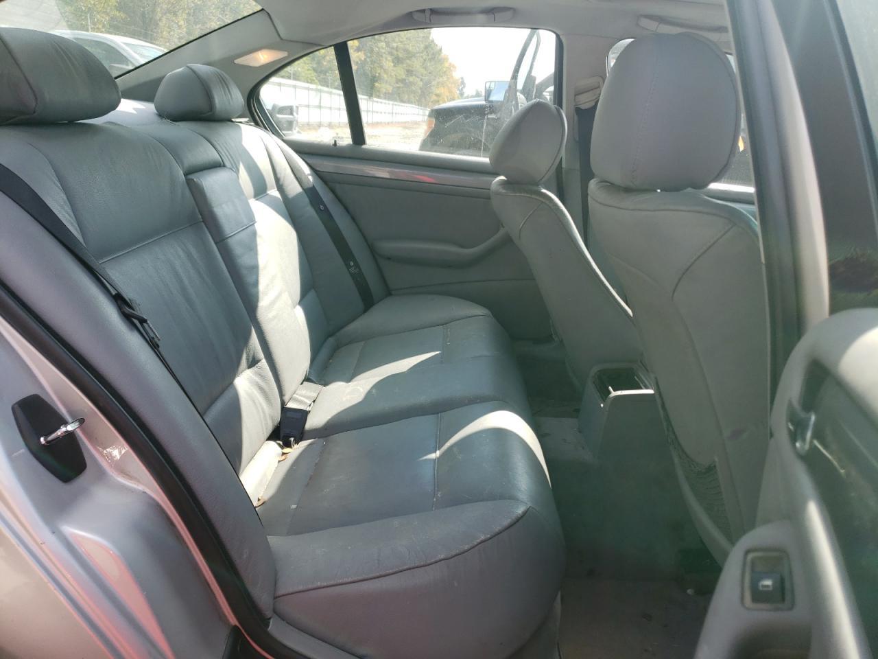 1999 BMW 323 I Automatic - Image 6