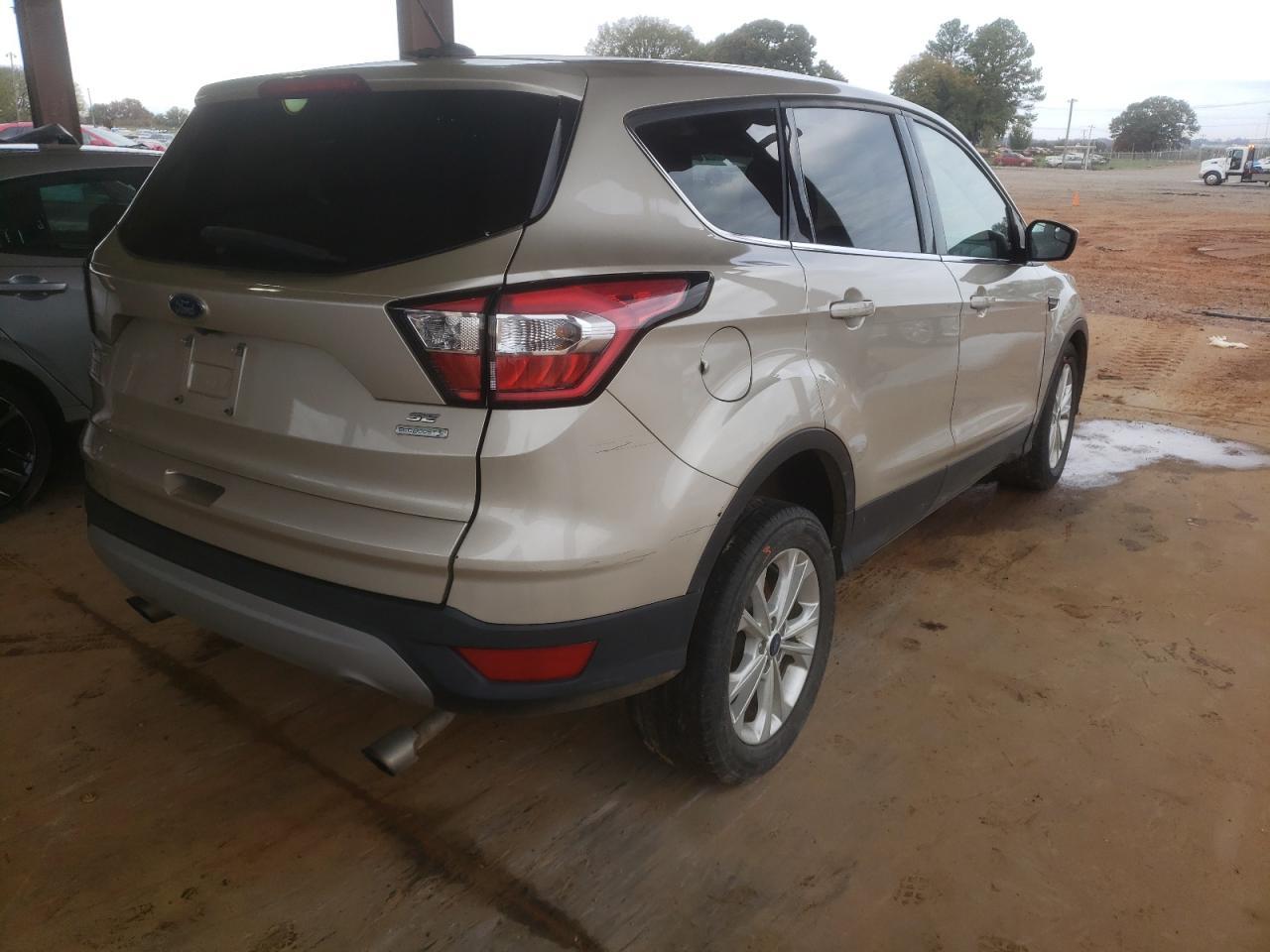 2017 Ford Escape Se - Фото 4