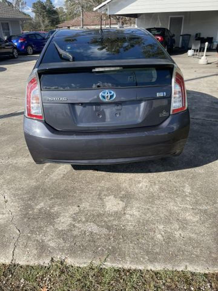 2012 Toyota Prius - Image 5
