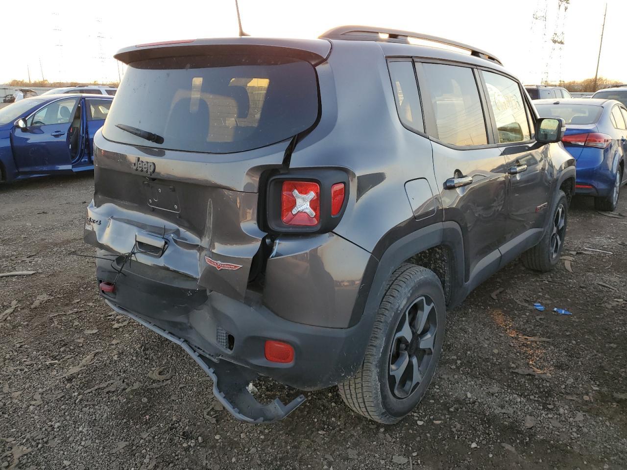 2020 Jeep Renegade Trailhawk - Фото 3