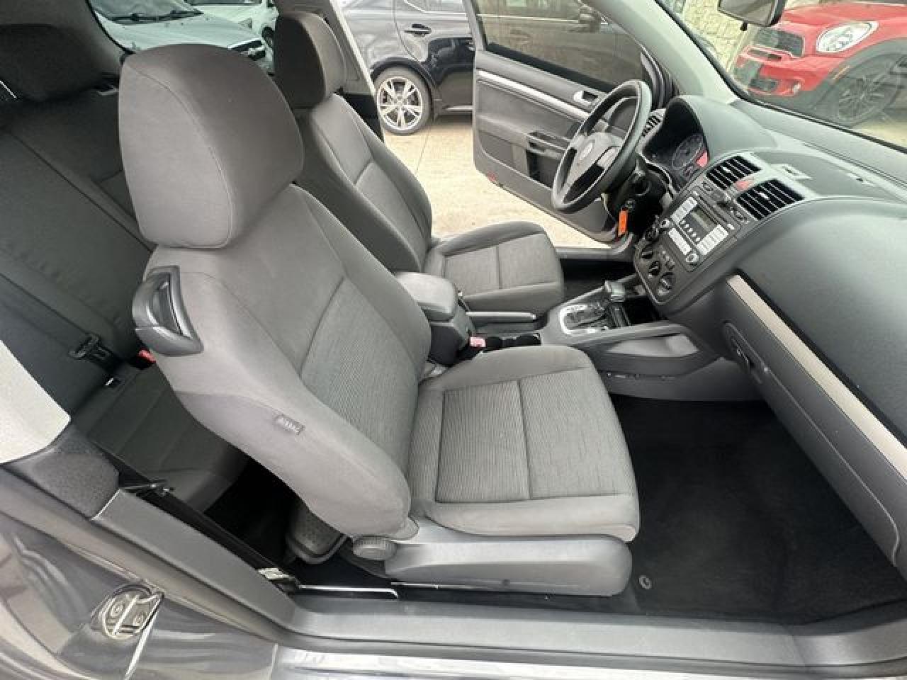 2009 Volkswagen Rabbit - Фото 7