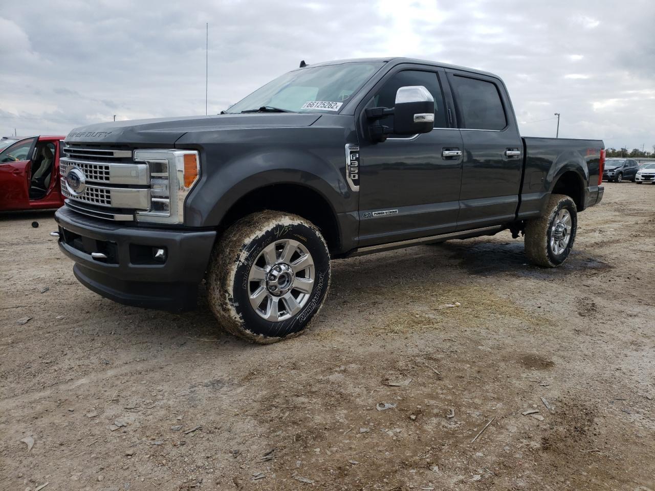 2019 Ford F350 Super Duty - Фото 2