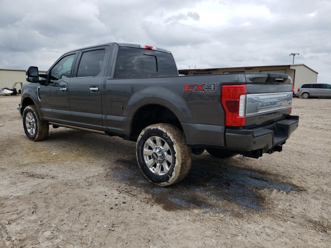 2019 Ford F350 Super Duty - Фото 3