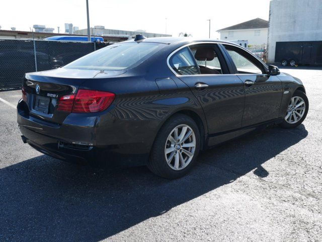 2016 BMW 528 I - Фото 5