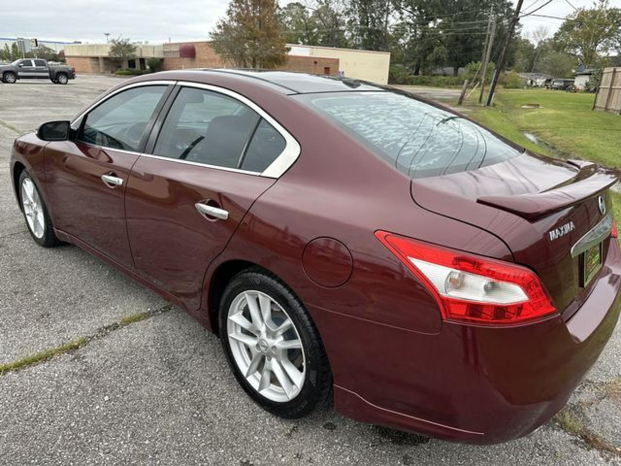 2010 Nissan Maxima S - Фото 6