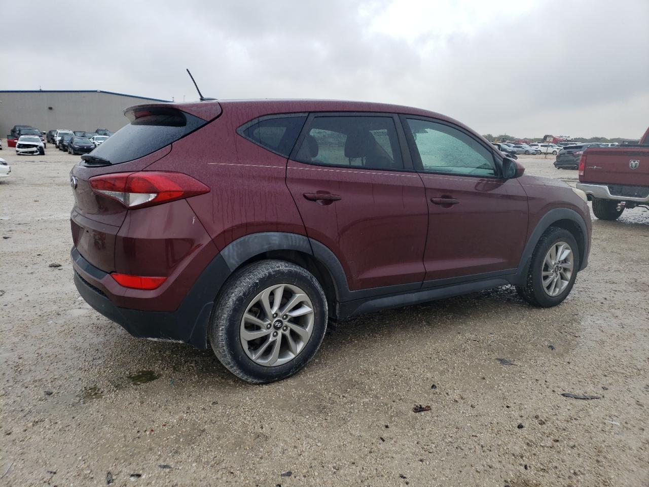 2016 Hyundai Tucson Se - Фото 3