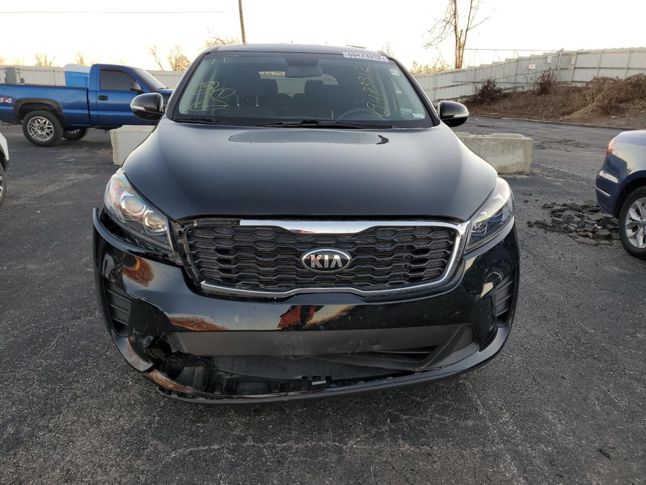 2020 Kia Sorento L - Image 5