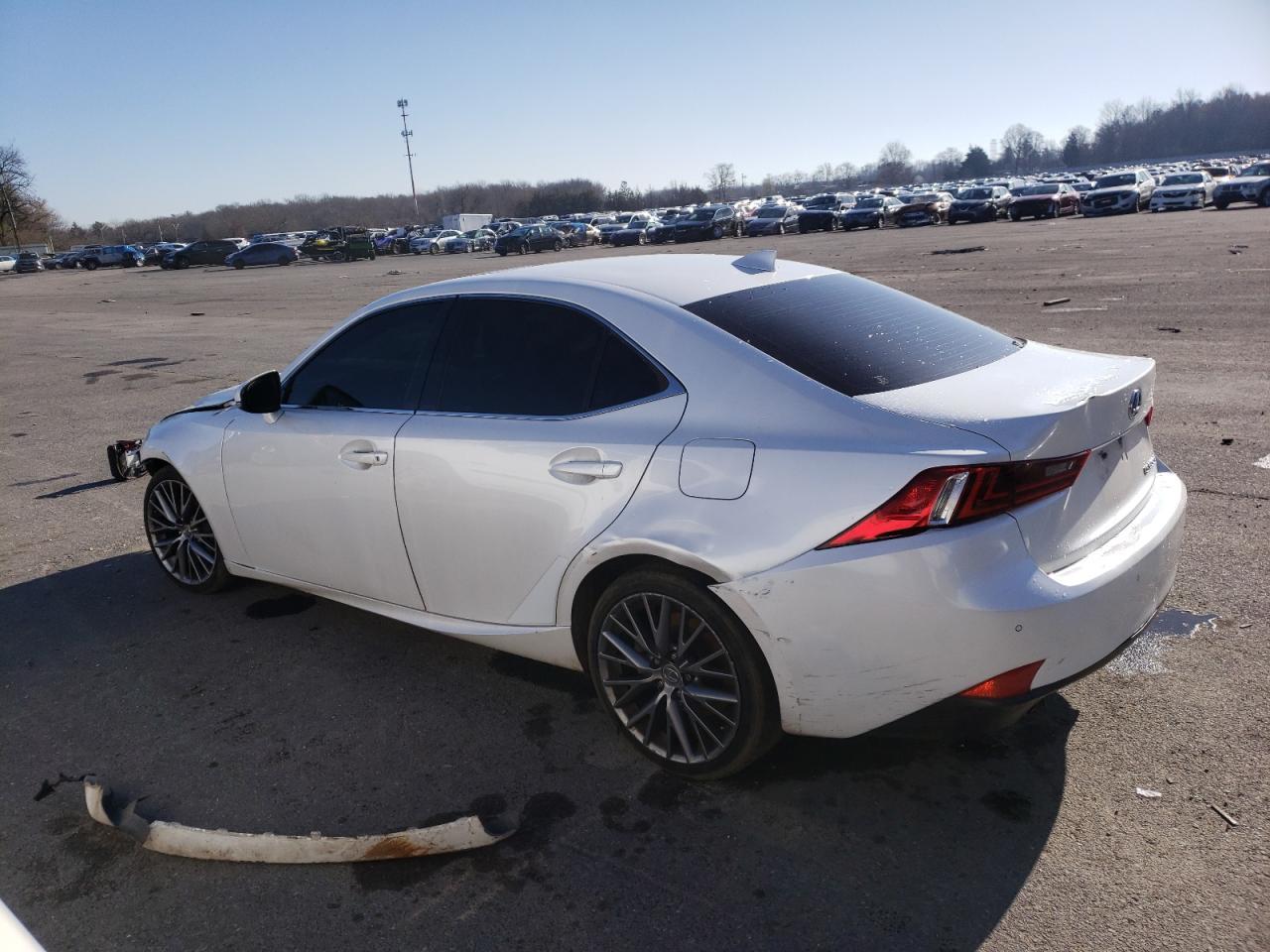 2016 Lexus Is 200T - Фото 2