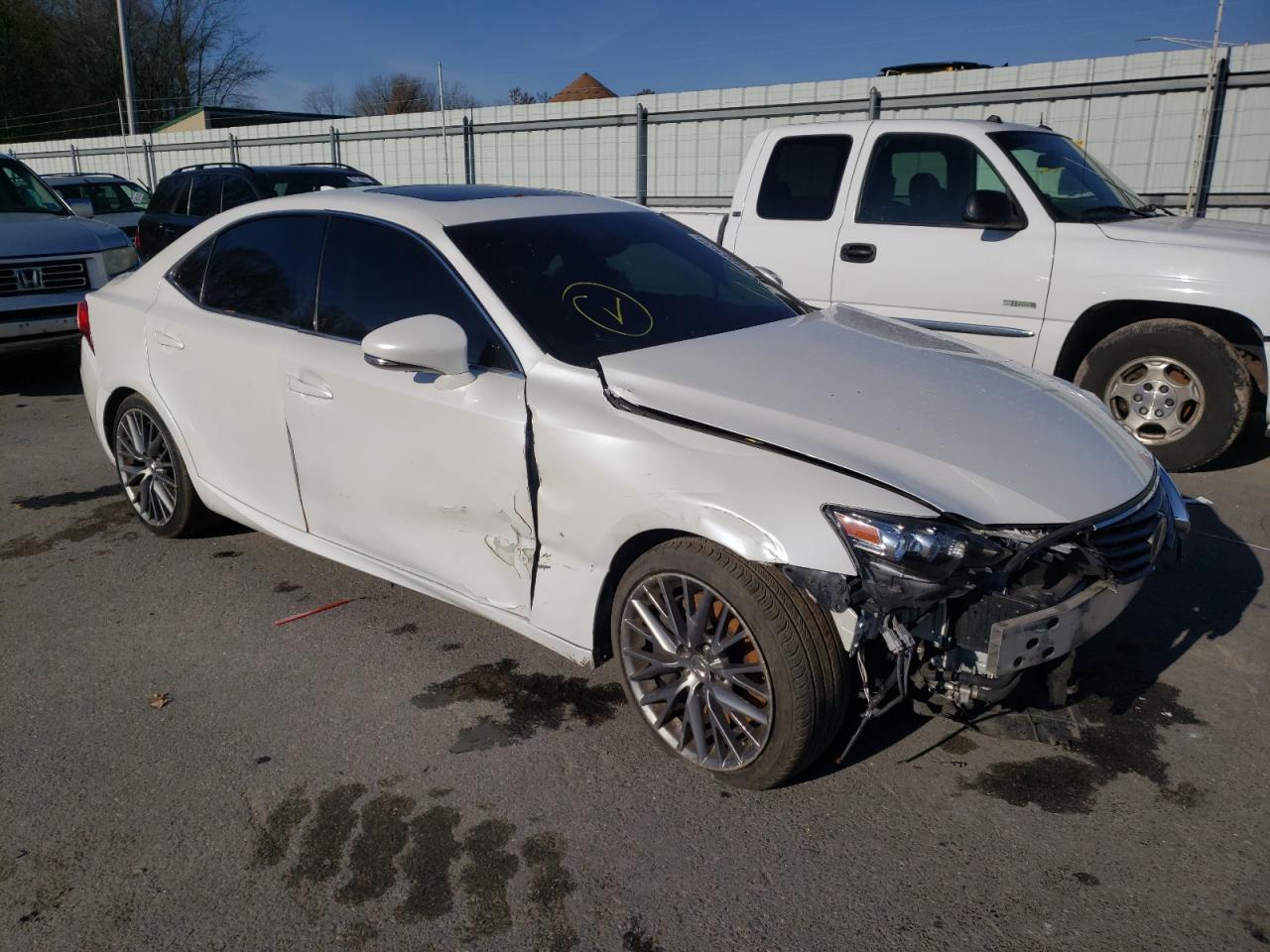 2016 Lexus Is 200T - Фото 4