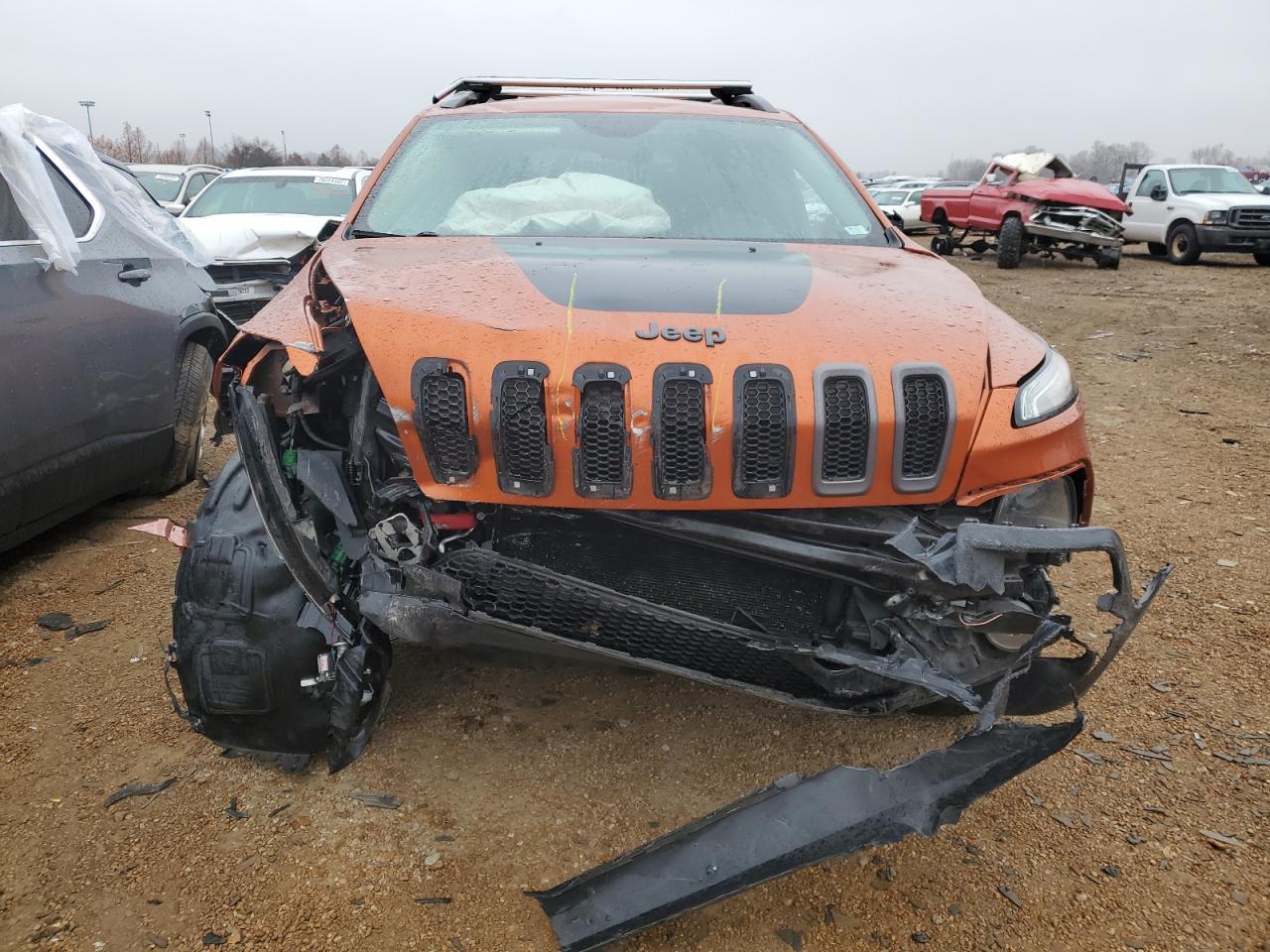 2015 Jeep Cherokee Trailhawk - Фото 5