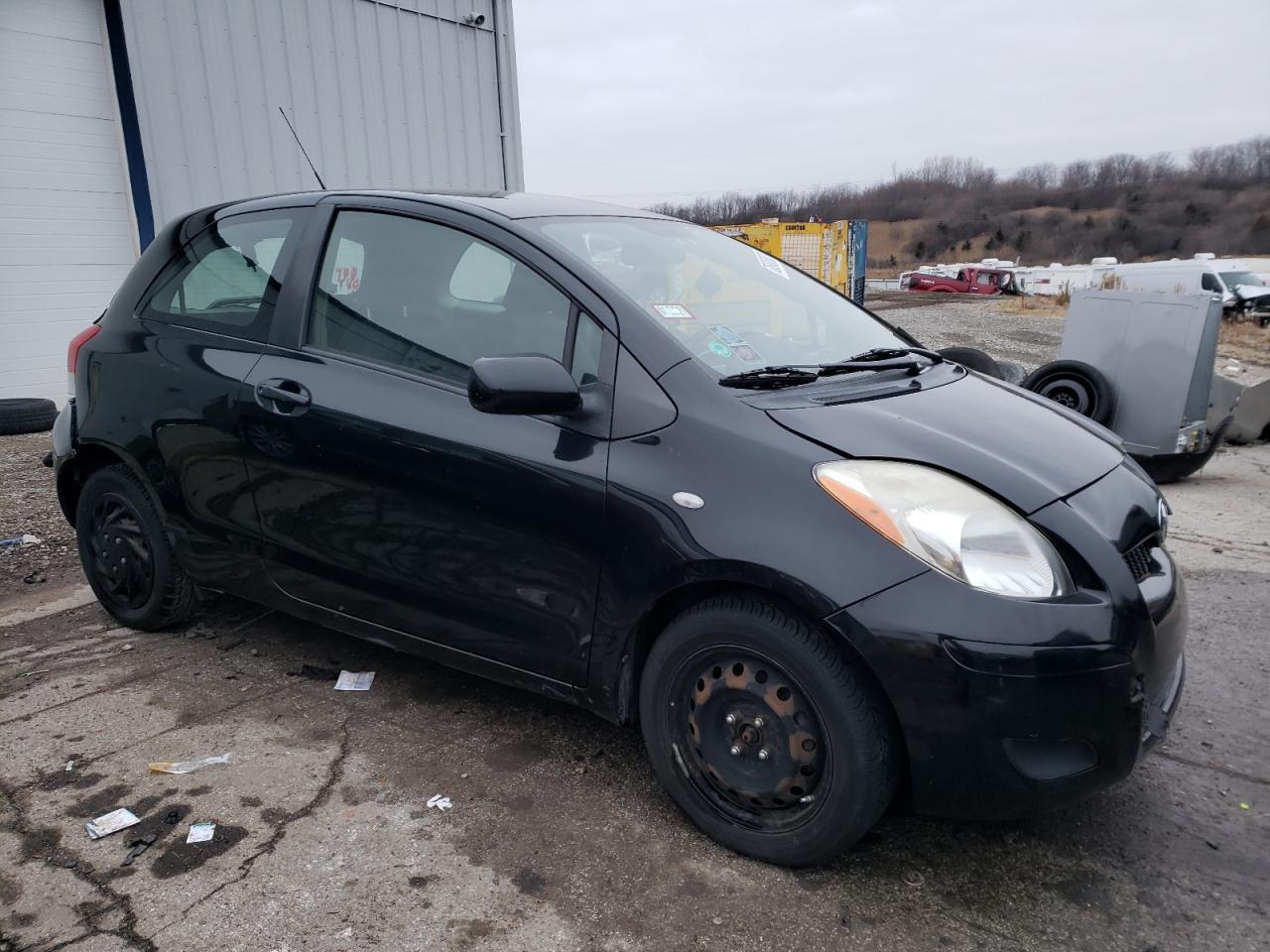 2009 Toyota Yaris - Фото 4