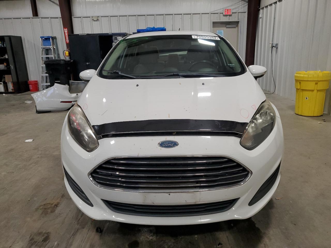 2014 Ford Fiesta Se - Image 5