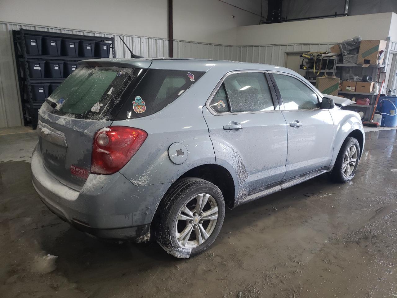 2014 Chevrolet Equinox Ls - Image 3