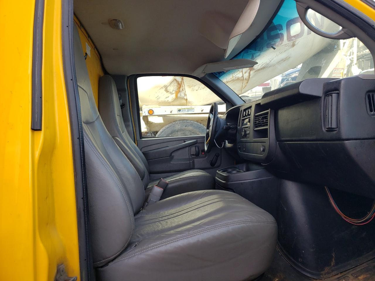 2014 GMC Savana Cutaway G3500 - Фото 5