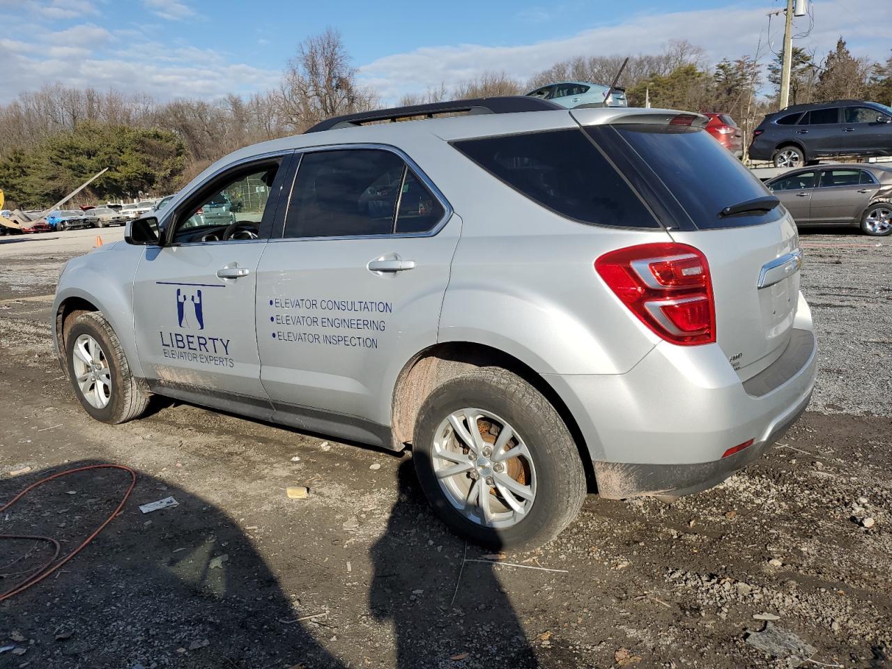 2016 Chevrolet Equinox Lt - Image 2
