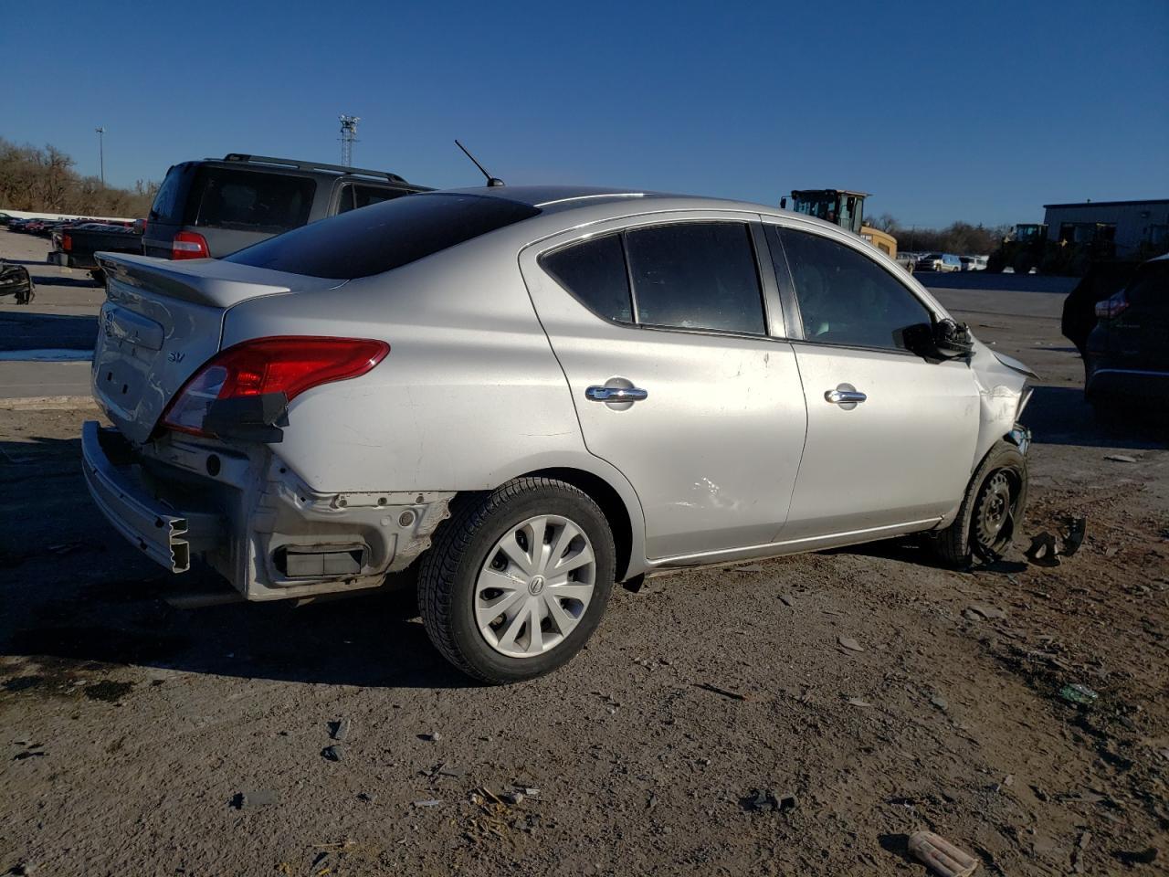 2019 Nissan Versa S - Фото 3