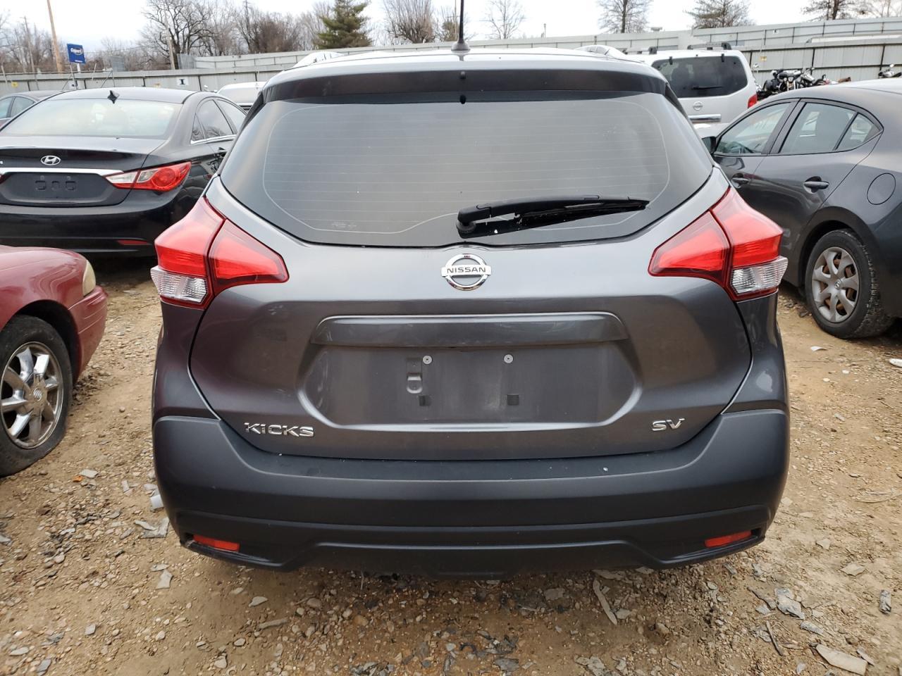 2019 Nissan Kicks S - Фото 6