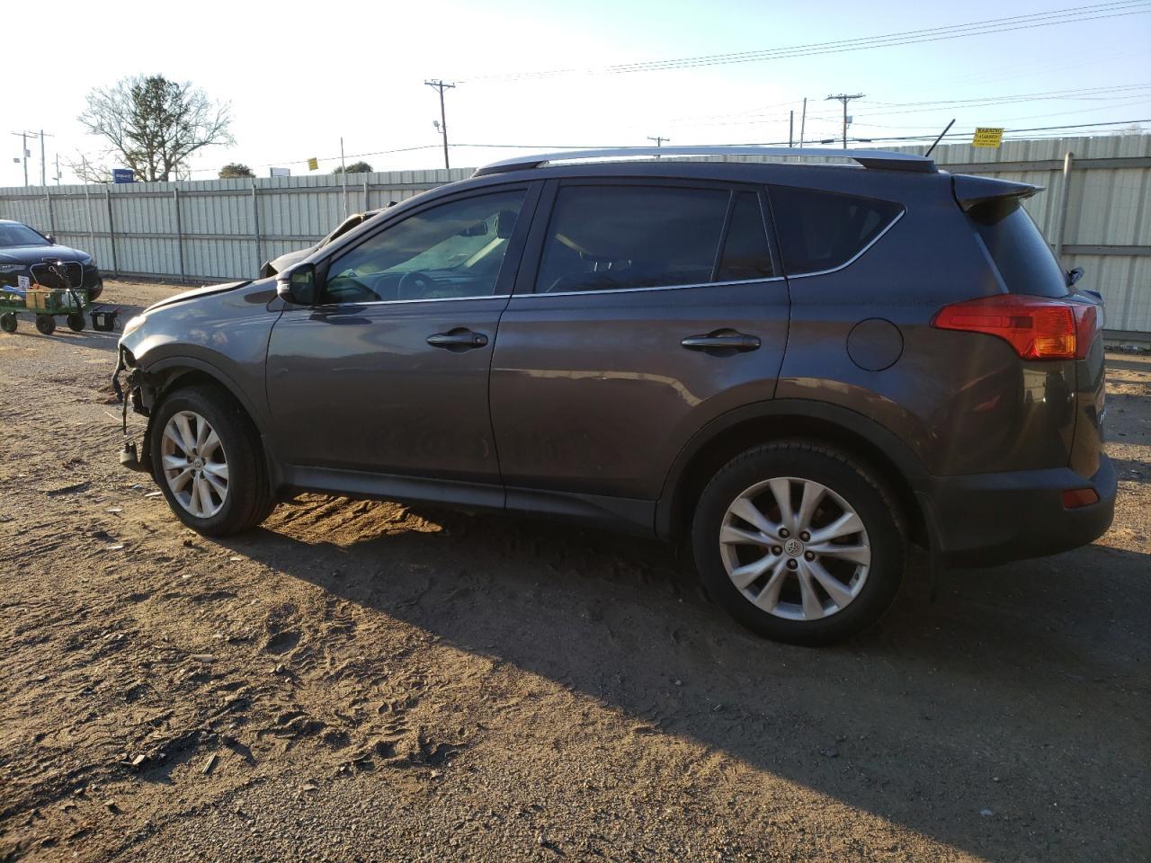 2015 Toyota Rav4 Limited - Фото 2