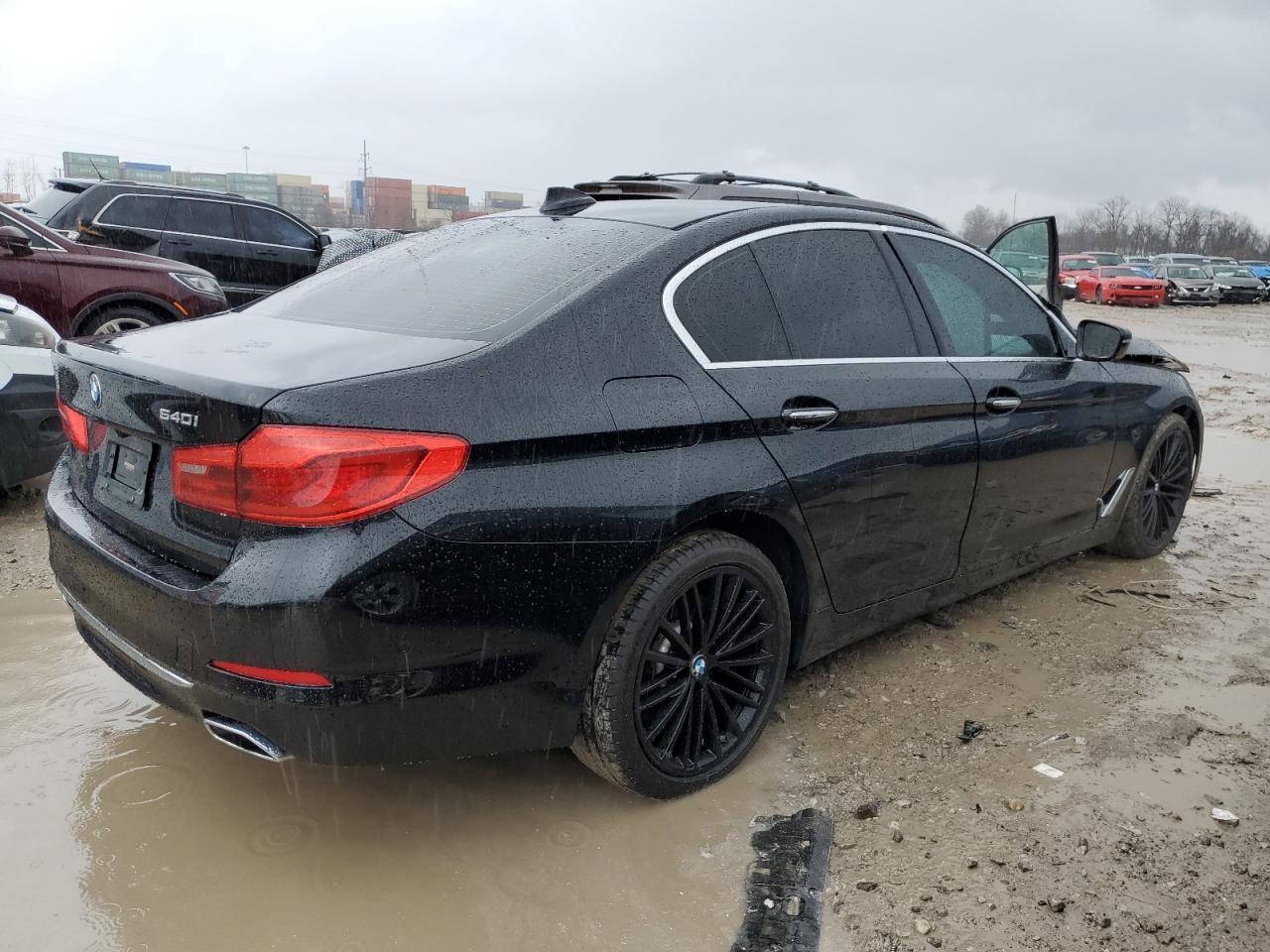 2017 BMW 540 I - Фото 3