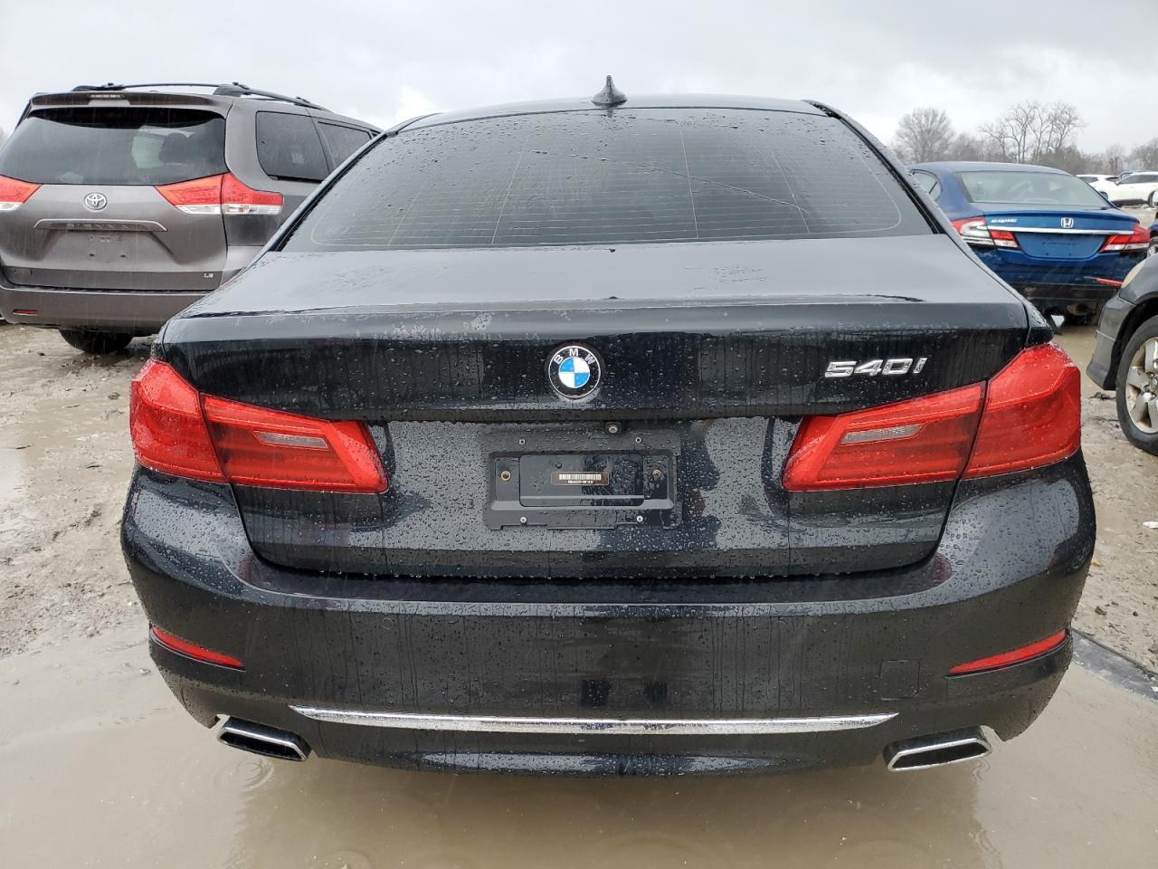 2017 BMW 540 I - Фото 6