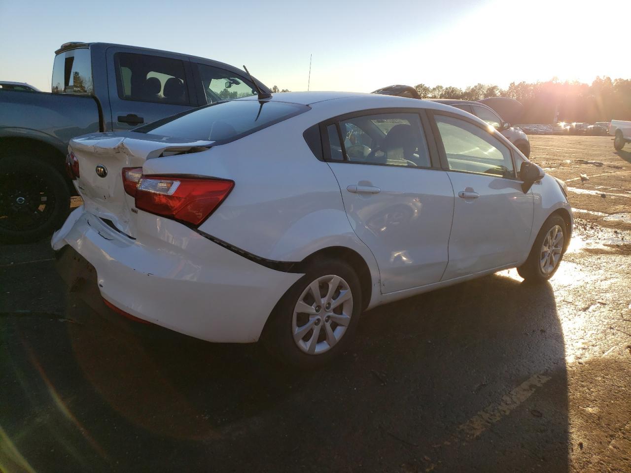 2017 Kia Rio Lx - Фото 3