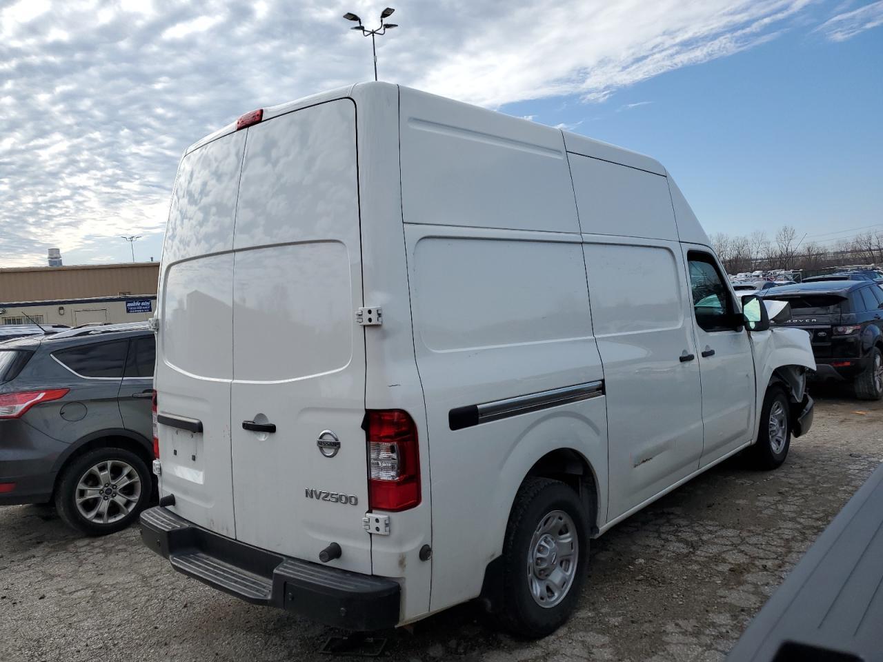 2020 Nissan Nv 2500 S - Фото 3