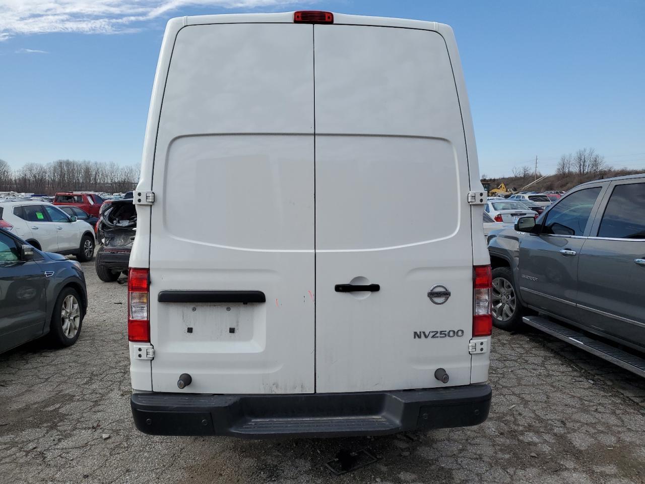 2020 Nissan Nv 2500 S - Фото 6