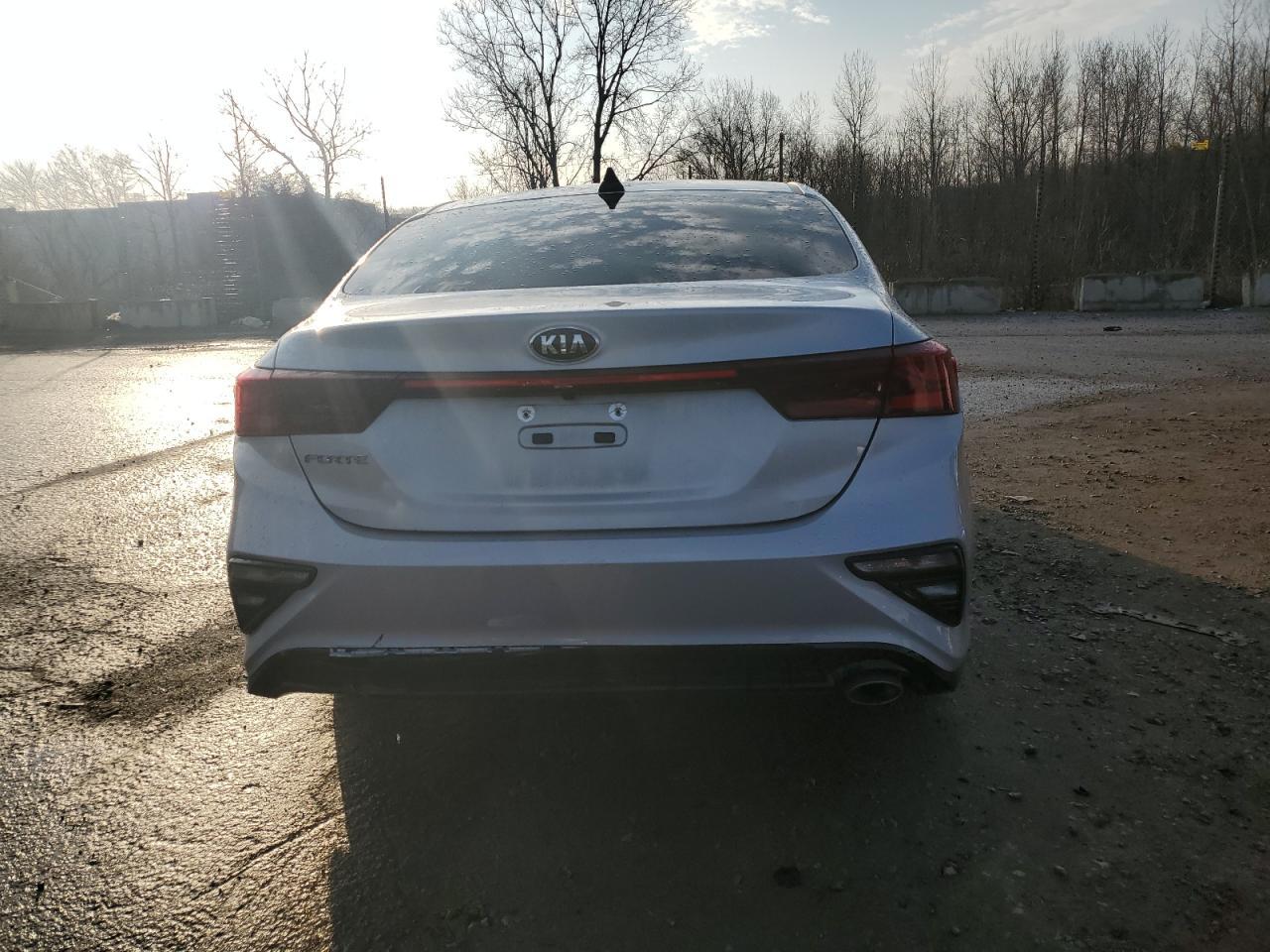 2021 Kia Forte Fe - Фото 6