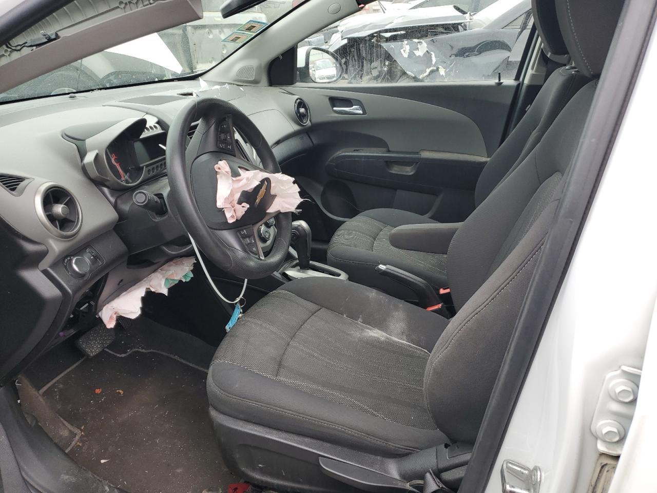 2016 Chevrolet Sonic Lt - Image 7