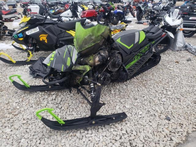 2023 Arctic Cat Snowmobile - Фото 2