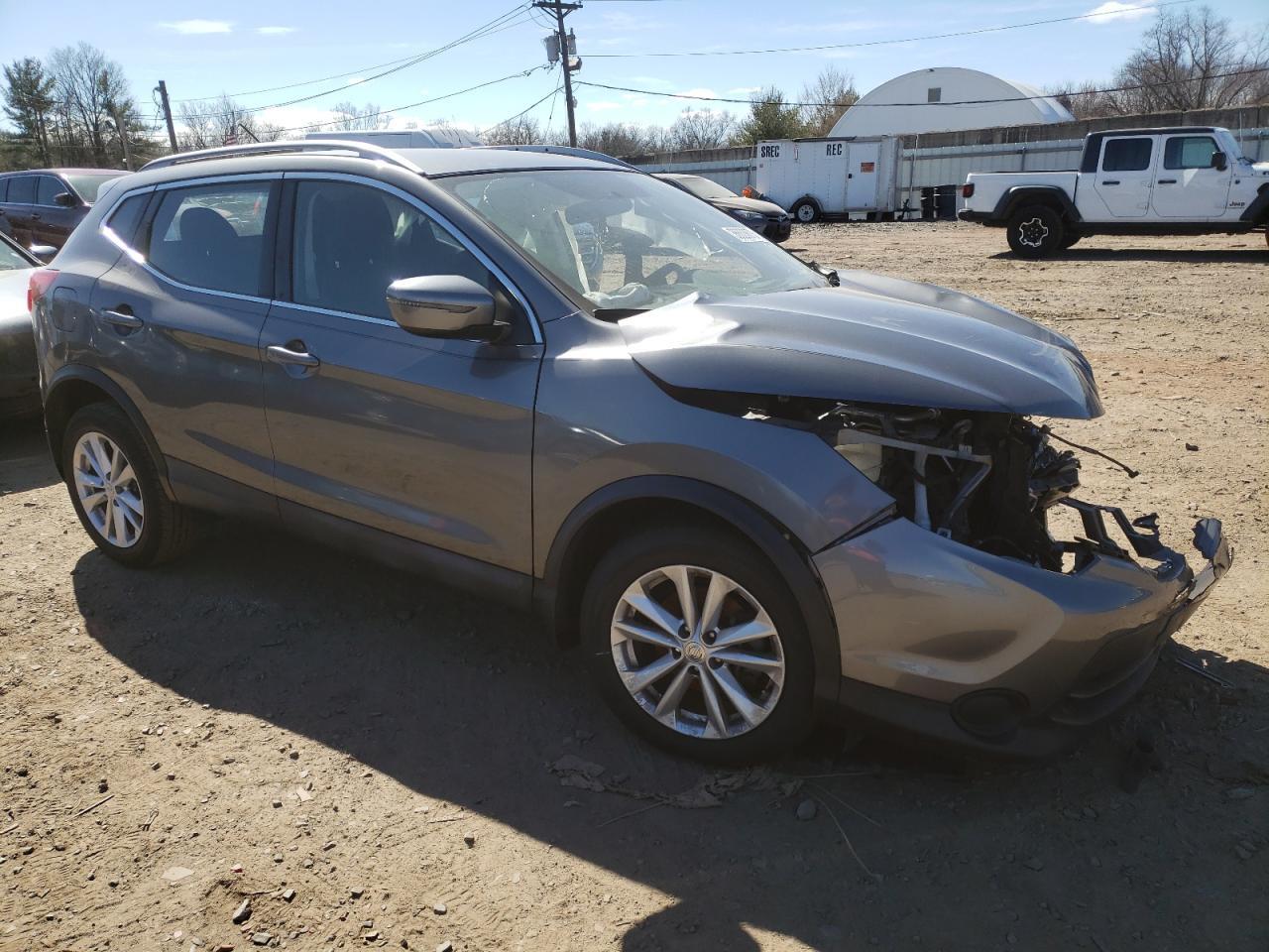 2017 Nissan Rogue Sport S - Фото 4