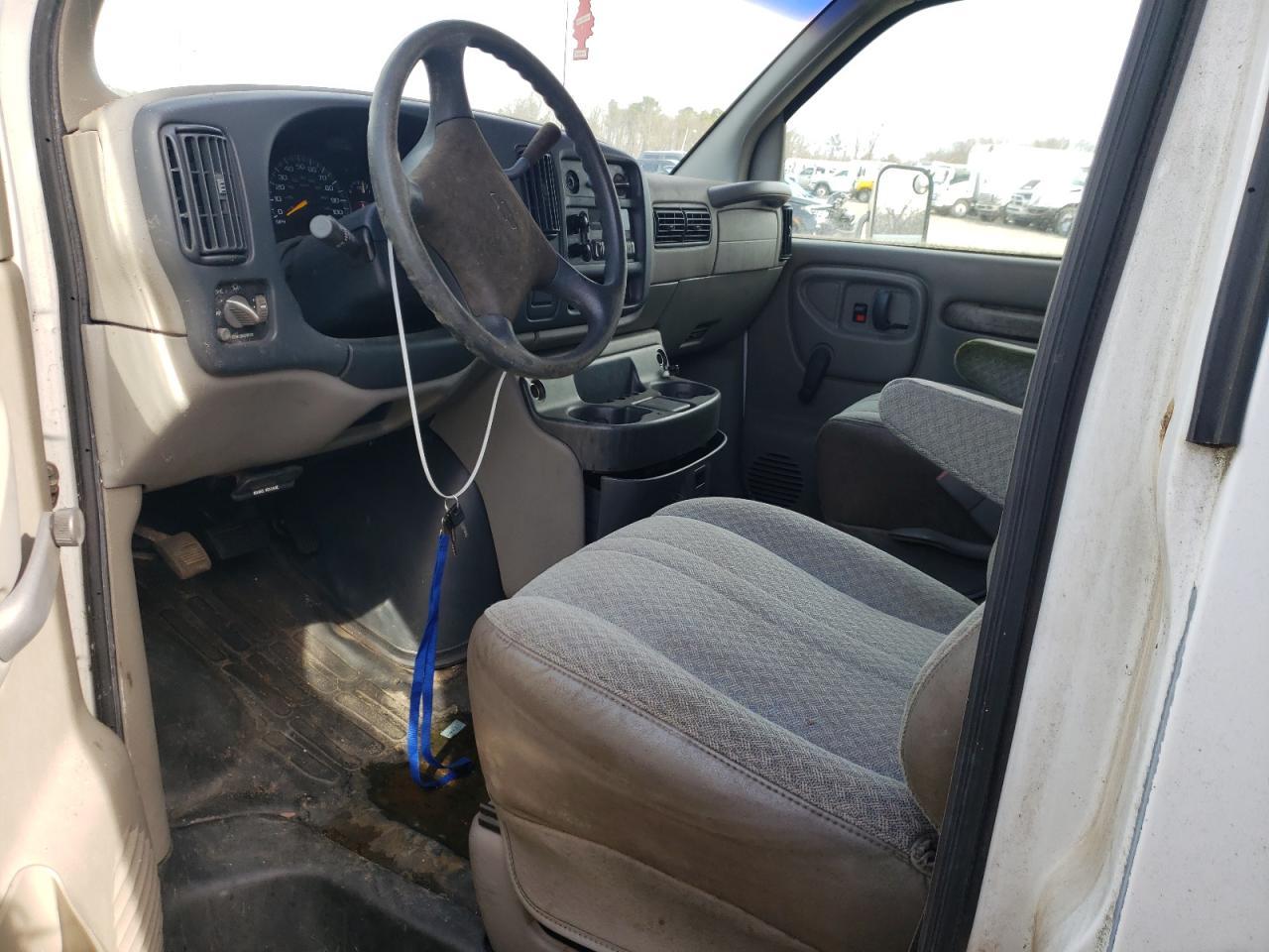 1999 Chevrolet Express G3500 - Фото 7