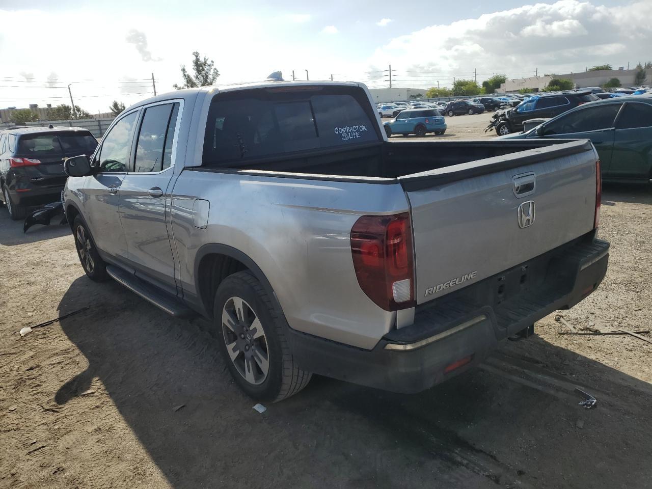 2019 Honda Ridgeline Rtl - Image 2