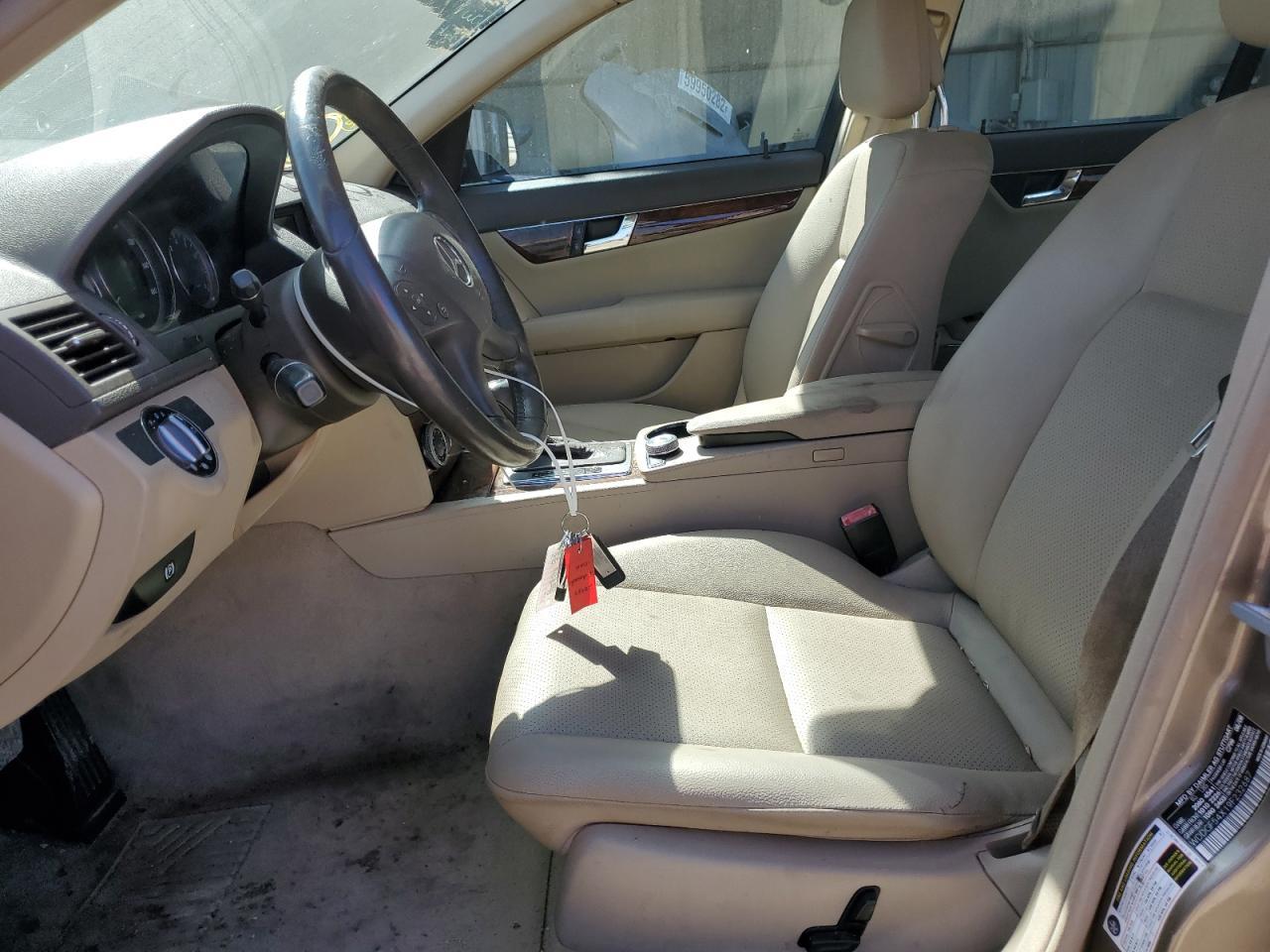 2009 Mercedes-Benz C 300 - Image 7