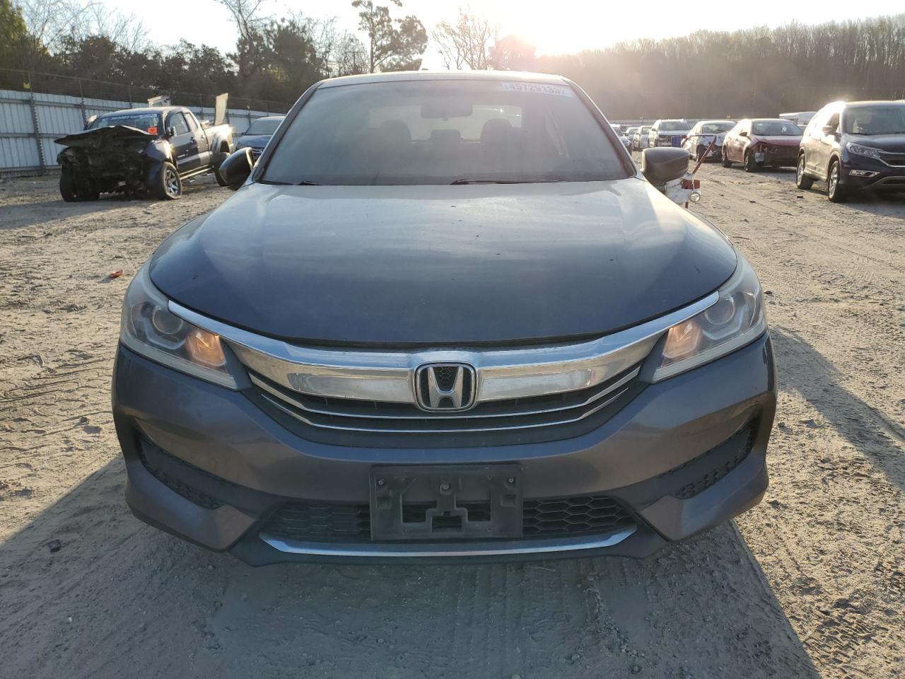 2016 Honda Accord Lx - Image 5