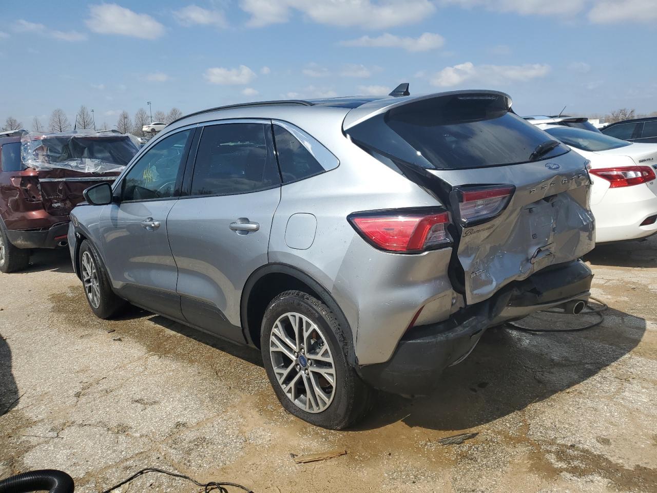2021 Ford Escape Sel - Image 2